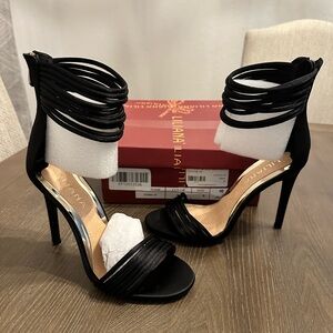Liliana “Donna” Women’s Black High Heels Size 8